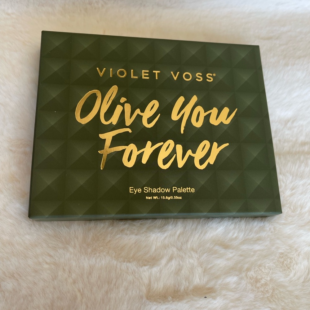 Violet Voss - Olive You Forever Palette